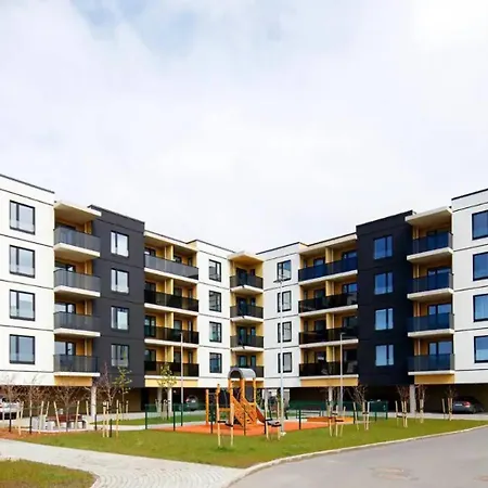 Brand-new Quiet Flat Near Kadriorg, Song Festival Apartment *